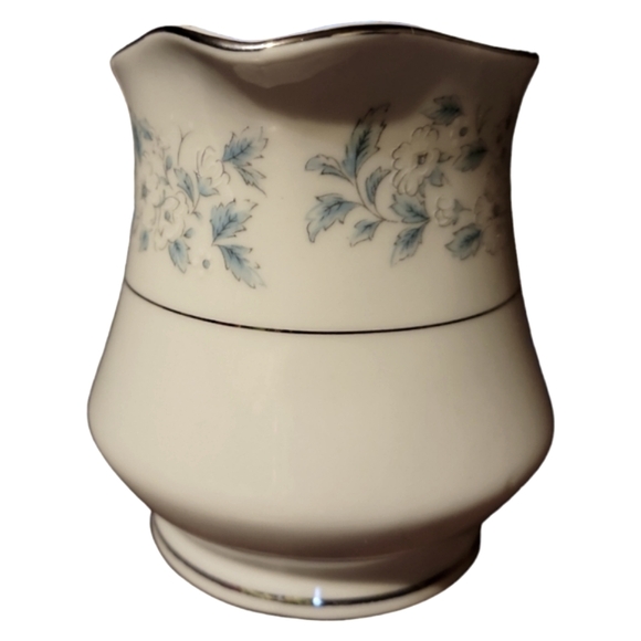 Vtg Spring Formal Montgomery Ward Coffee Creamer Platinum Rim Blue Floral - Picture 4 of 6